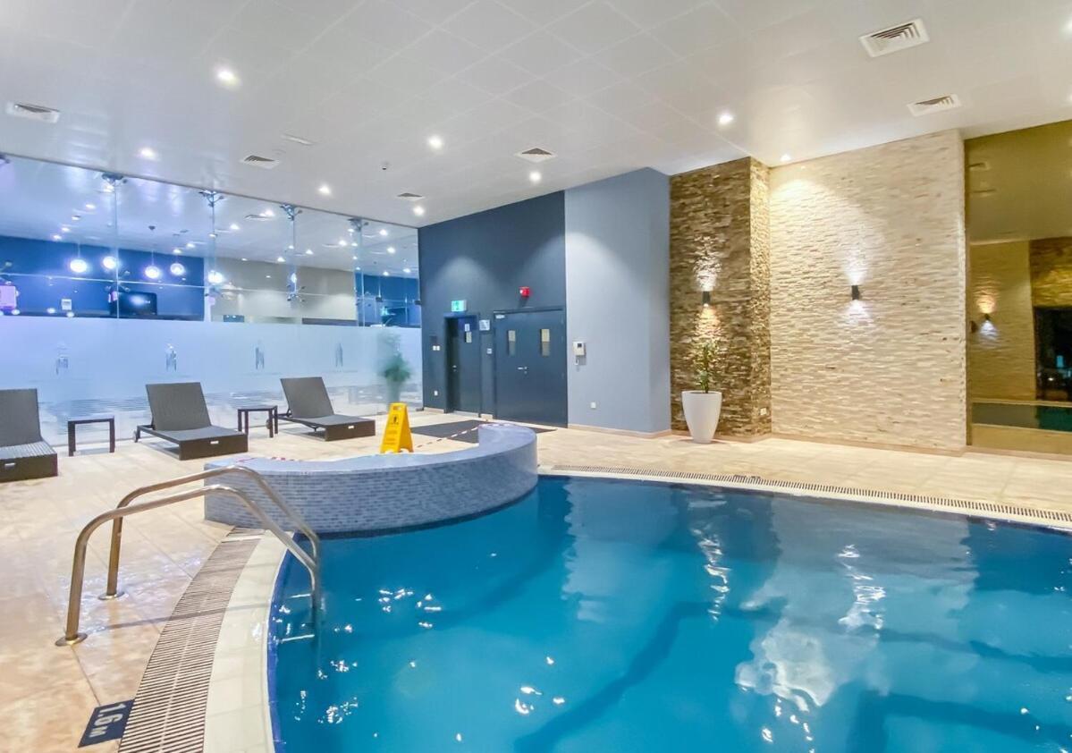 Vakantiehuis Spectacular 2-bedroom At Princess Tower In Marina! Dubai